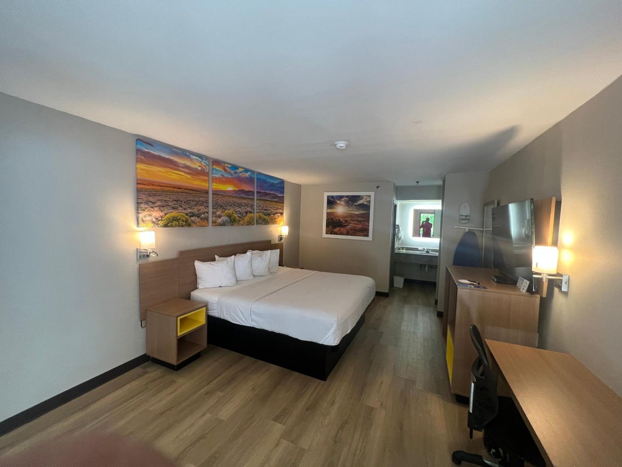 Hotel Days By Wyndham *
