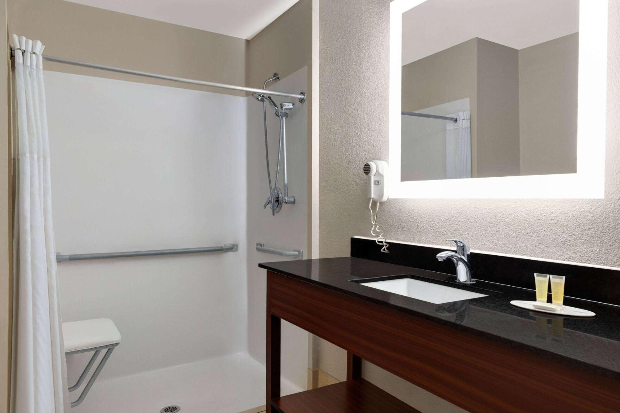 Hotel Days By Wyndham