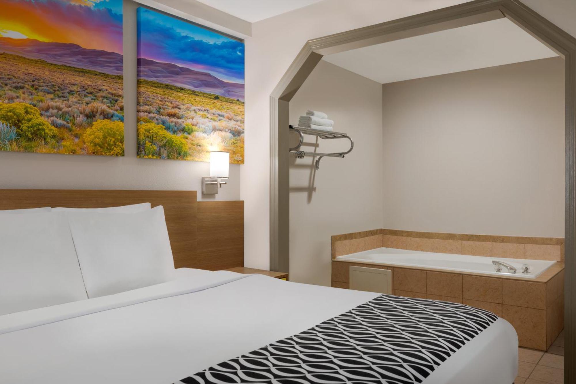 Hotel Days By Wyndham *